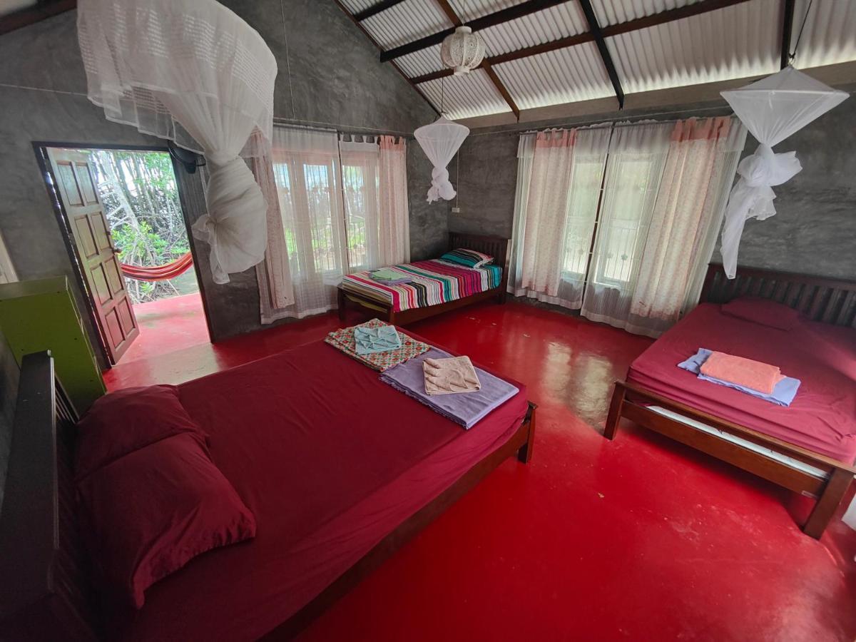 Bananas Resort & Restaurant Tha Lane Bay Екстер'єр фото