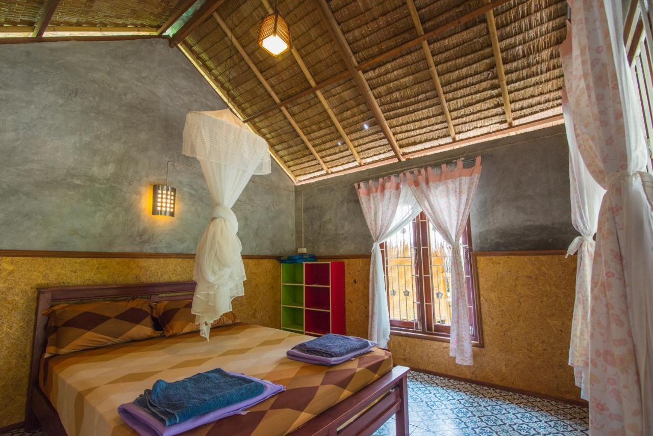 Bananas Resort & Restaurant Tha Lane Bay Екстер'єр фото